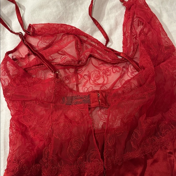 Kiki De Montparnasse Le Rose Red Satin Lace Bodysuit - Picture 4 of 9